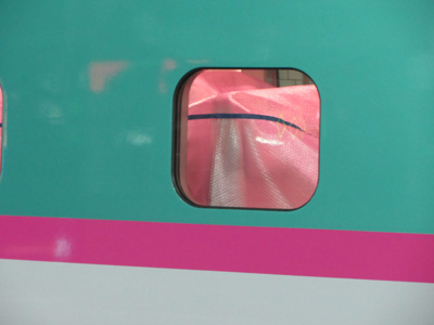 E5系U8編成試運転＠仙台駅（2011/11/18）