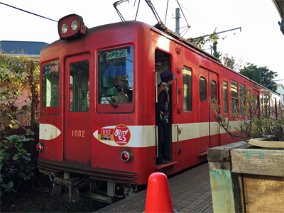 銚子電鉄デハ1002＠観音駅(2014/11/22)