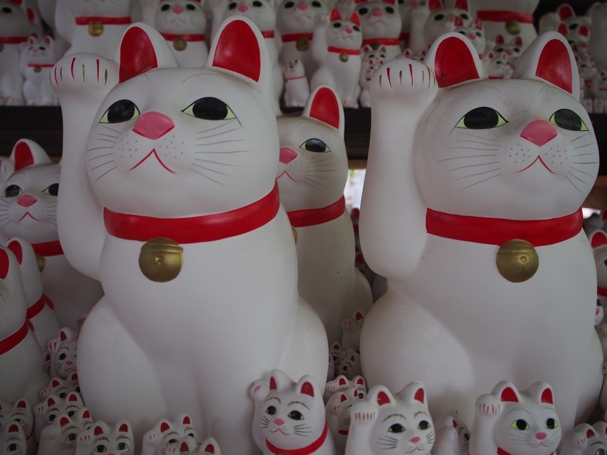 招き猫寺の溢れかえる猫愛 豪徳寺 そこにしかない個性 それはオブザイヤー