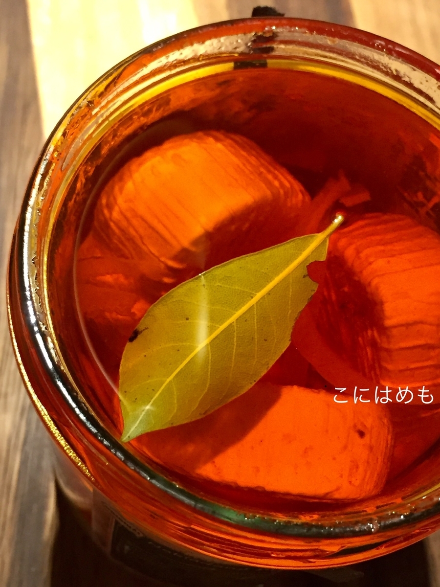 フルーツサラダ ハニーヤギチーズドレッシング添え レシピ