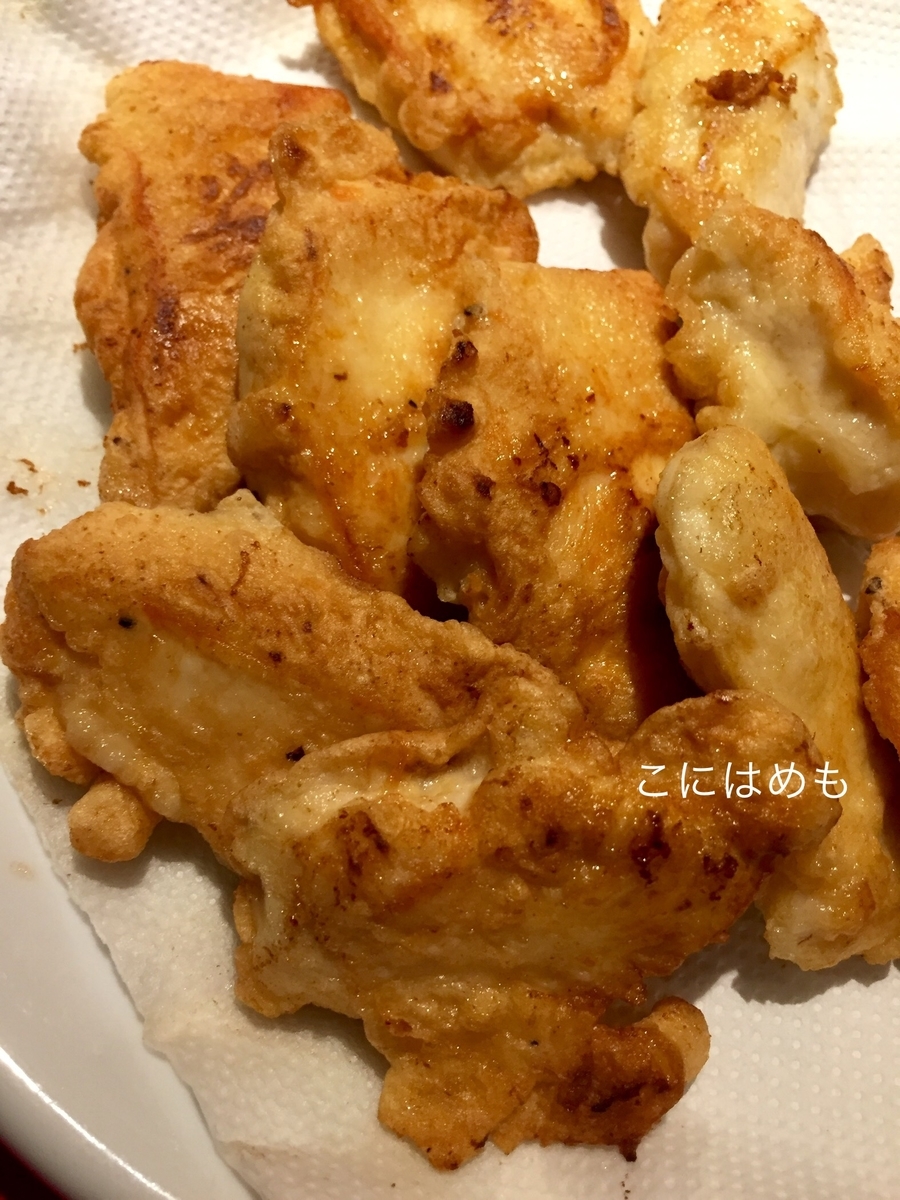 キッチンペーパーの上に取り出す。