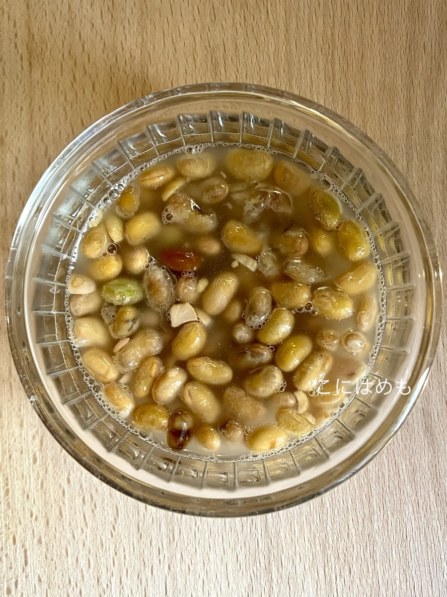 納豆菌の用意をする。