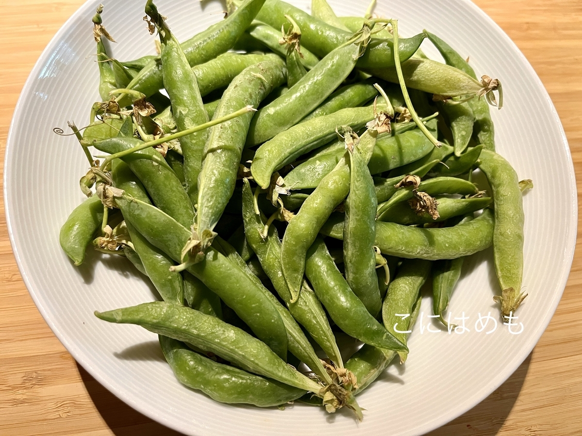 ハンガリーの「えんどう豆」Zöldborsó:ズルドボルショー。