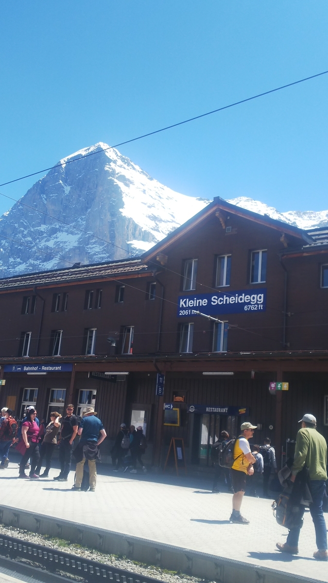 スイス紀行 18 名峰ユングフラウヨッホは 標高1274mから61m クライネシャイディック Kleine Scheidegg Swiss No 261 三陸の海 旅 つれづれなるまま