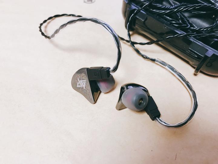 Iphone付属のイヤホン Earpods の外れやすさ対策にearpods専用カバーをレビュー ログ