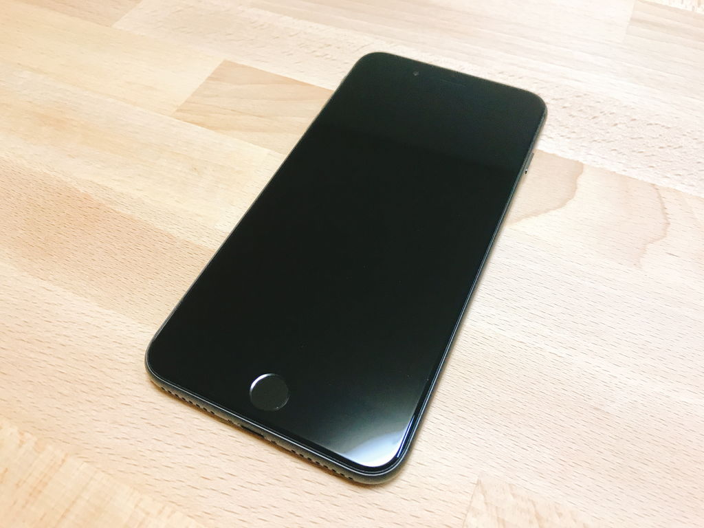 iPhone8plus 黒 Amazon | 【整備済み品】 Apple iPhone 8 Plus 64GB スペース
