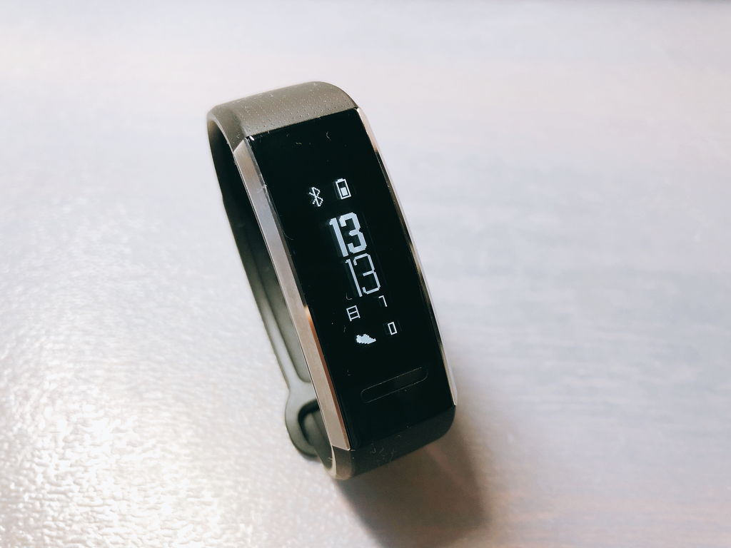 レビュー】スマートウォッチを1万円以下で選ぶなら「HUAWEI Band 2 Pro」 - +ログ レビュー】スマートウォッチを1万円以下で選ぶなら「HUAWEI Band 2 Pro」 - +ログ