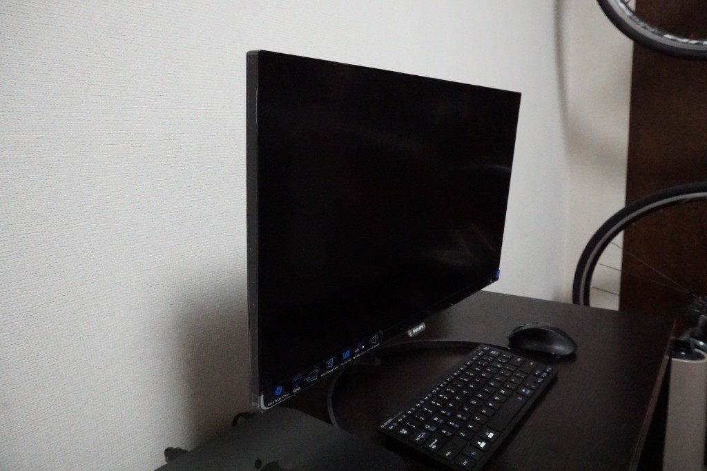 PHILIPS 246E8FJAB/11 モニター Ultra Wide-Color 搭載 QHD 液晶モニター 246E8FJAB/11 | Philips