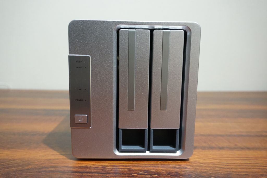 レビュー】TerraMaster F2-210 | はじめてのNASにおすすめ。設定から