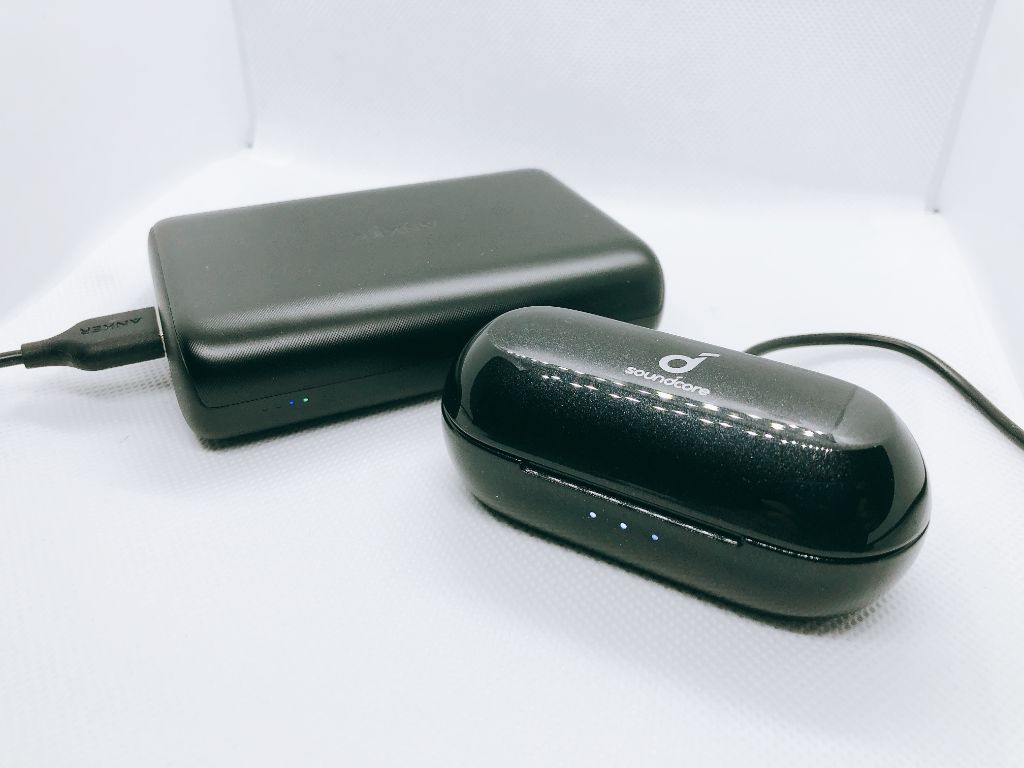 Anker PowerCore 15000 Redux モバイルバッテリー Amazon | Anker PowerCore 15000 Redux (モバイルバッテリー
