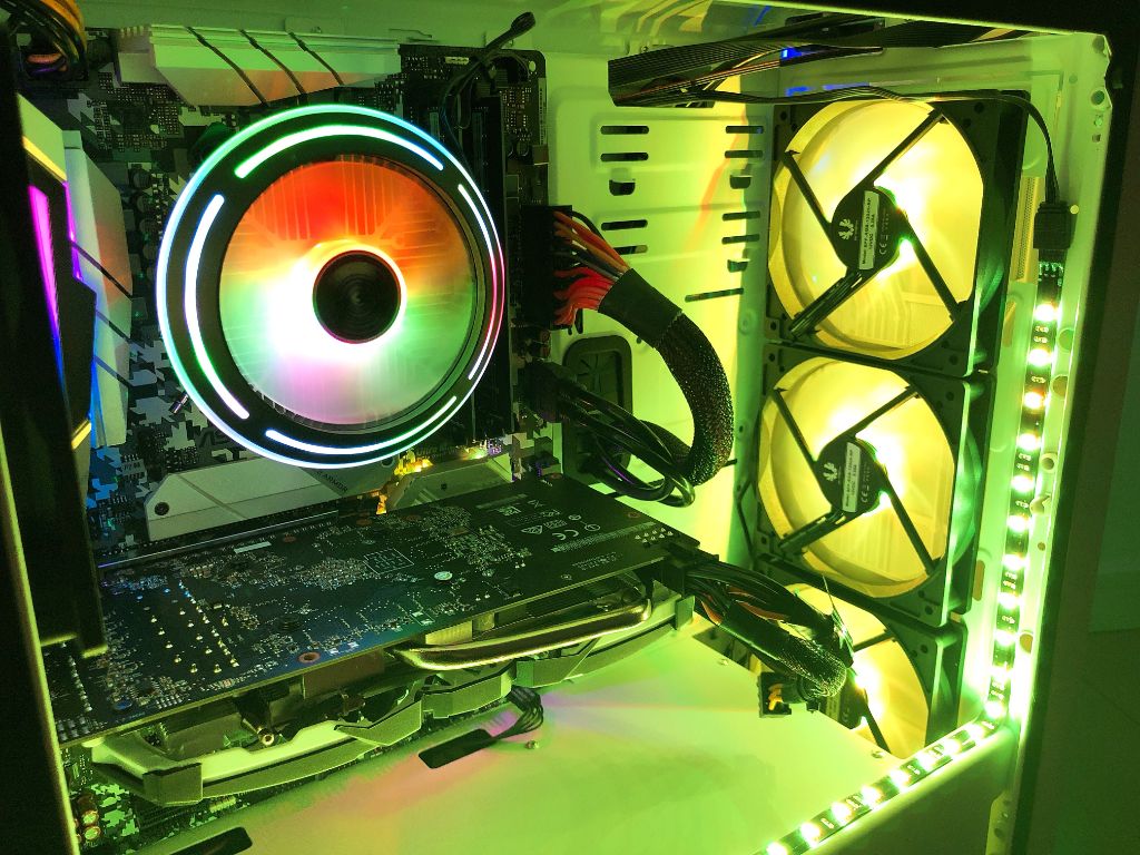 マイニングベース 5000円OFFクーポン】Astromeda（アストロメダ）イルミネーションPC 実機レビュー - +ログ