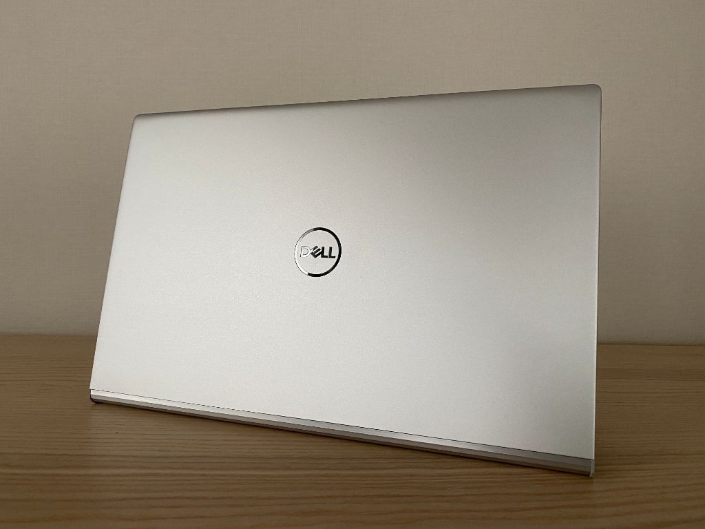 DELL New Inspiron 15 7000 レビュー】第10世代Coreプロセッサー