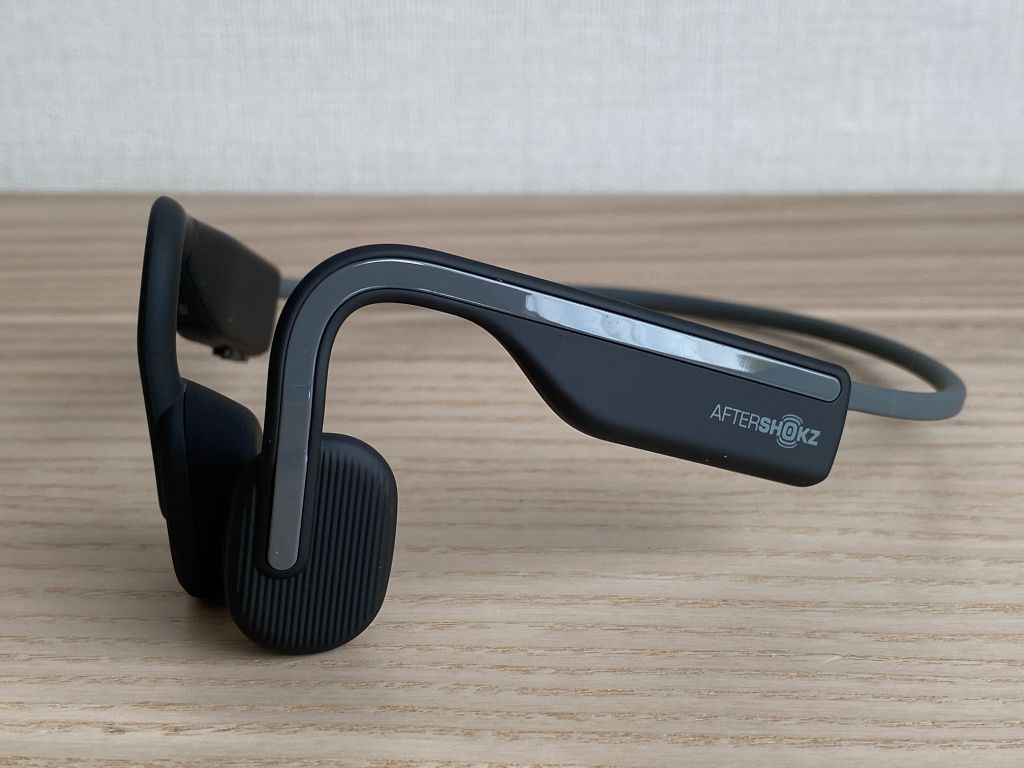AfterShokz OpenMove レビュー】初めての骨伝導イヤホンに最適！音漏れ