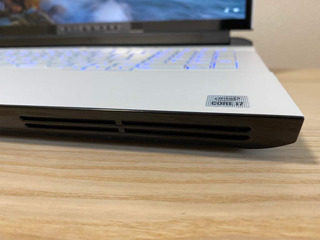 alienware area 51m display 2