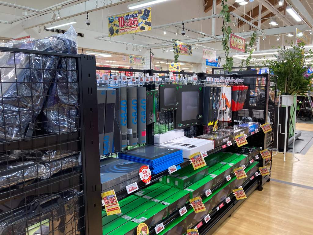 ドスパラ白山フェアモール松任店】移転オープン。見て触って楽しむ体験