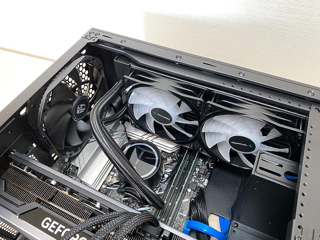 GALLERIA ZA7C-R48 Core i7-13700KF+RTX 4080レビュー】スペックや