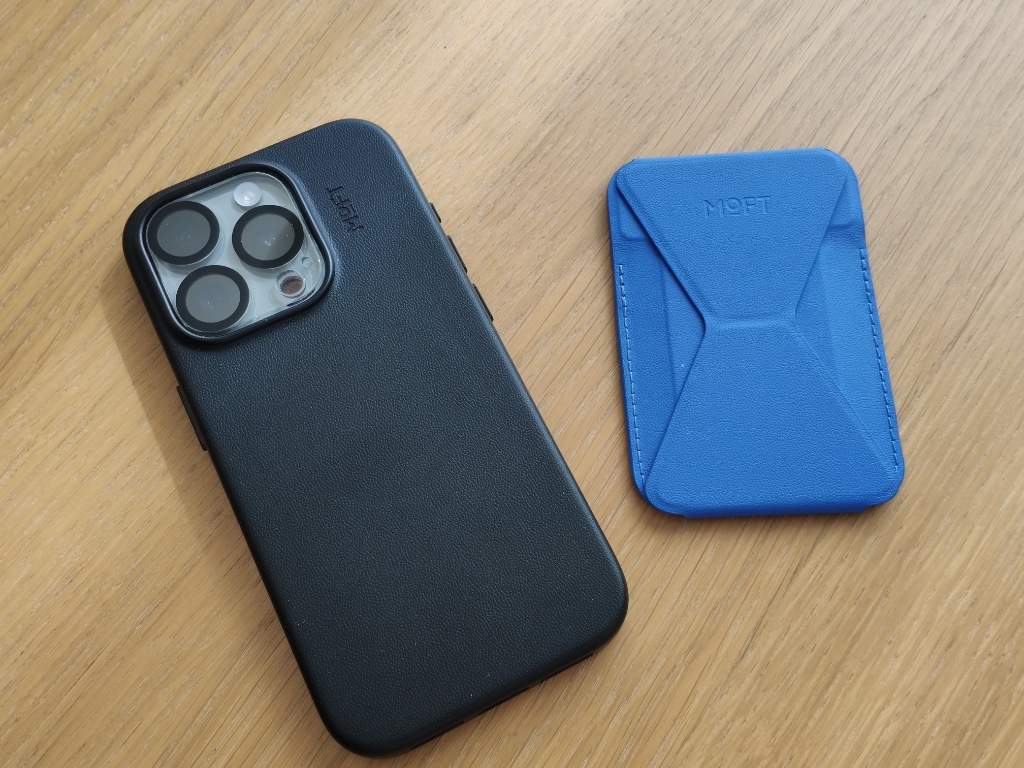 MOFT MOVASレザーケース＆スマホスタンド レビュー】高品質・高