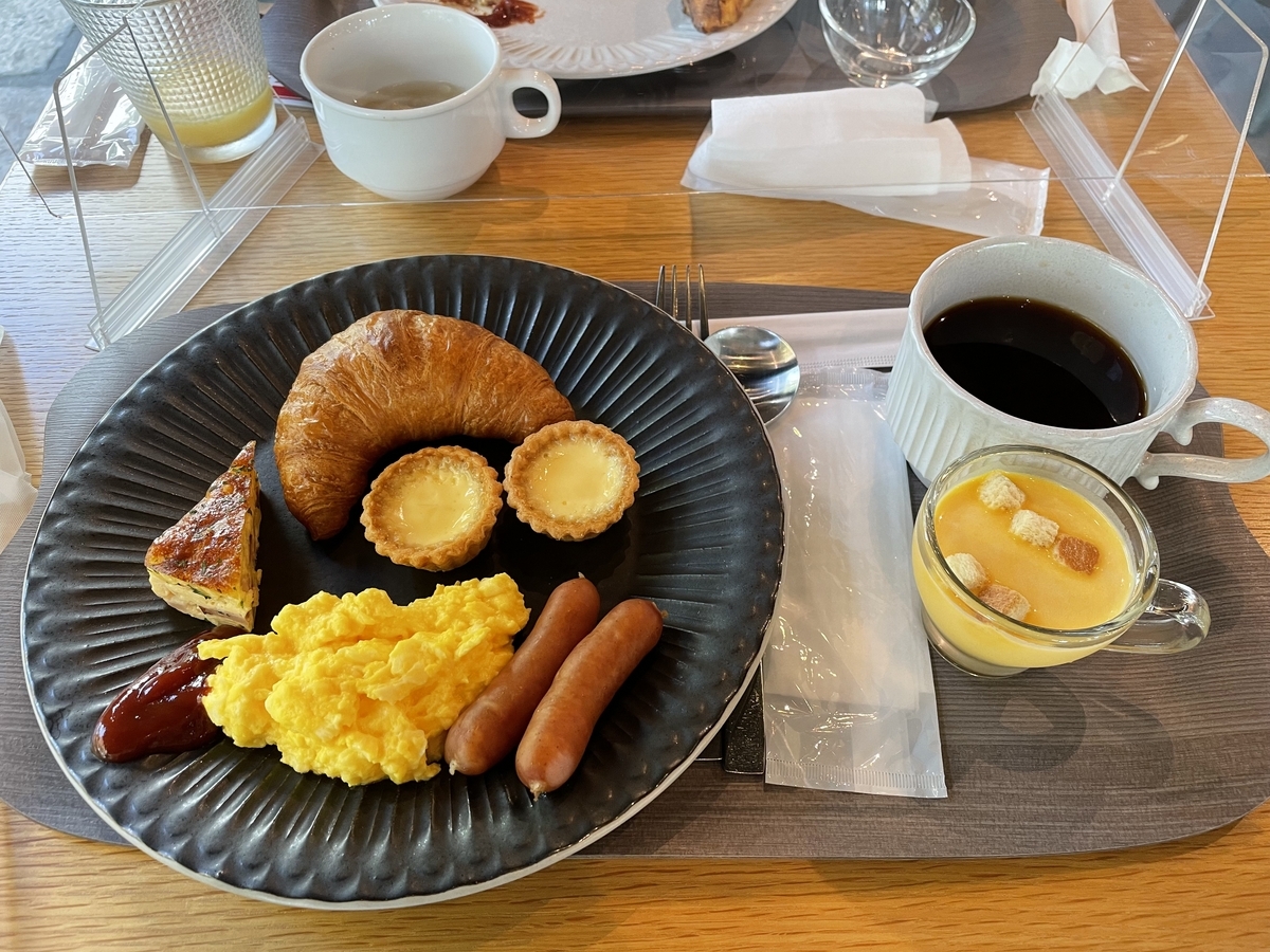 「道後hakuro」朝食