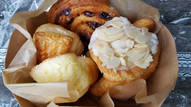 f:id:korokoroblog:20170628152850j:plain f:id:korokoroblog:20170628152850j:plain