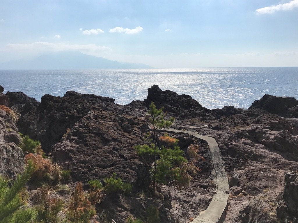 f:id:kosaku-tabi:20181031165453j:image f:id:kosaku-tabi:20181031165453j:image