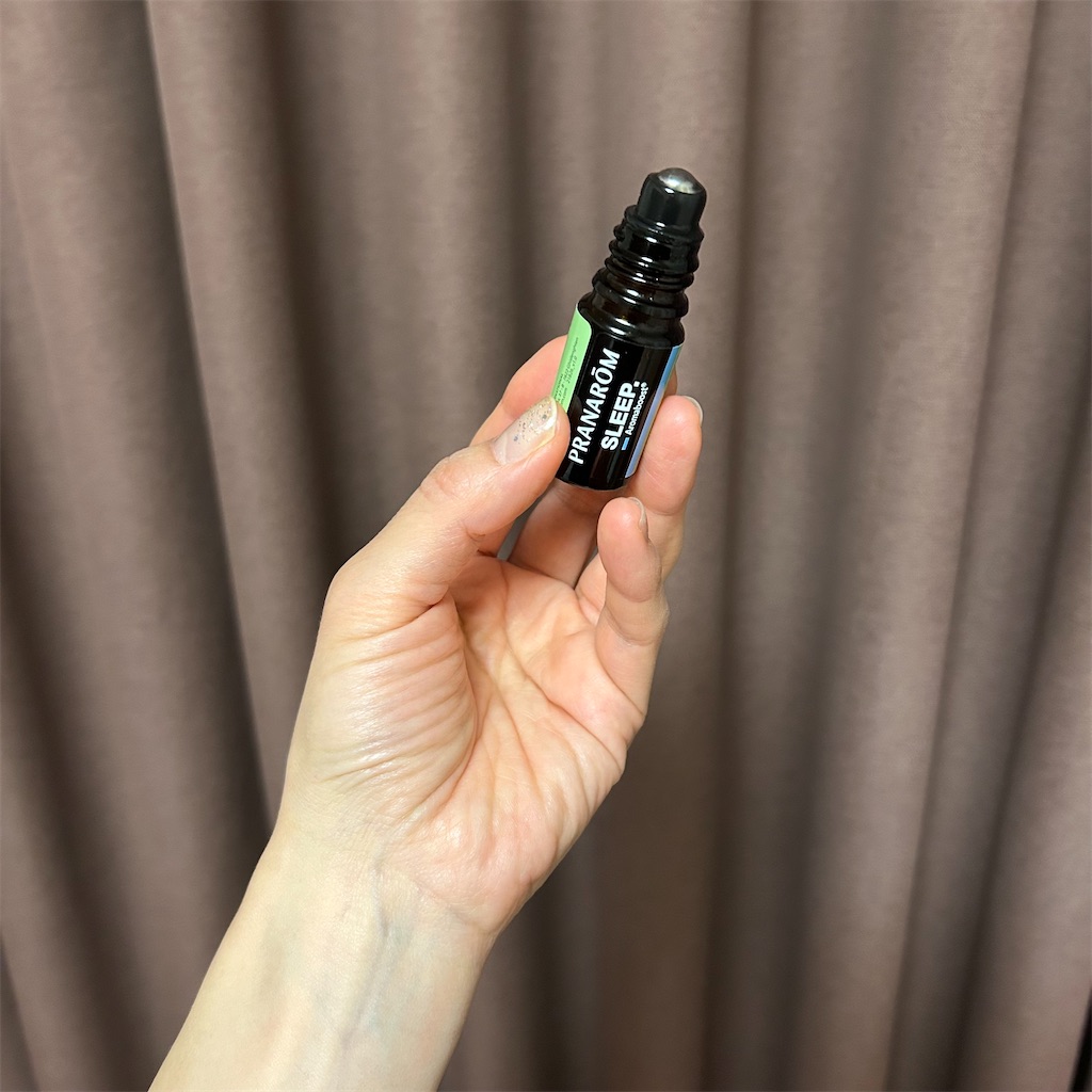 良質な睡眠のためのアロマオイル『アロマブーストロールオン スリープ
