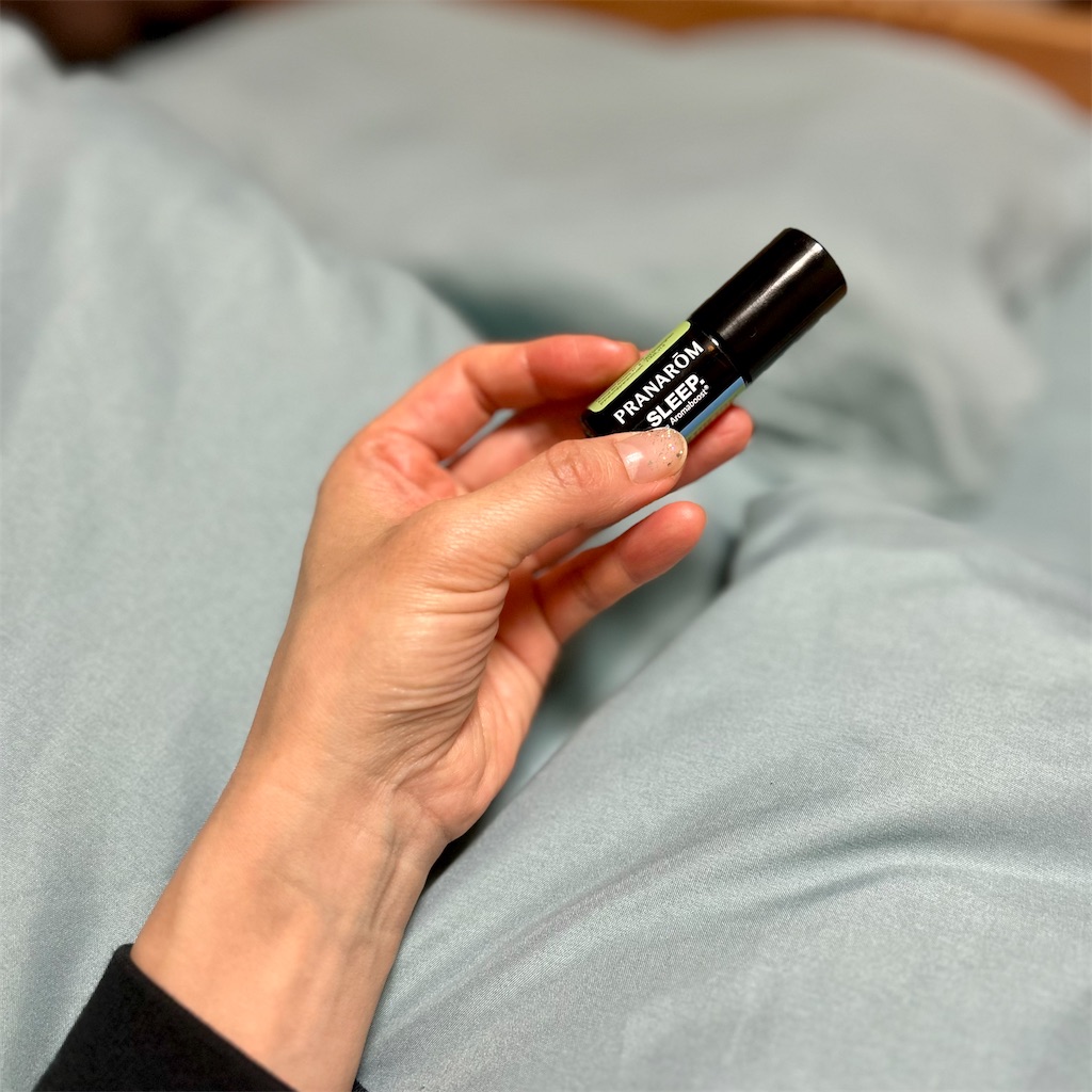 良質な睡眠のためのアロマオイル『アロマブーストロールオン スリープ