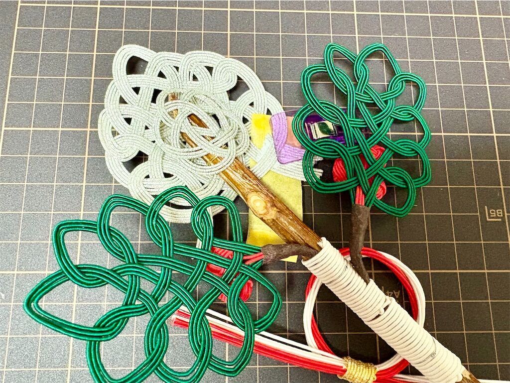 節分飾り】水引で作った上品な柊鰯（ひいらぎいわし） - ゆっくり歩い