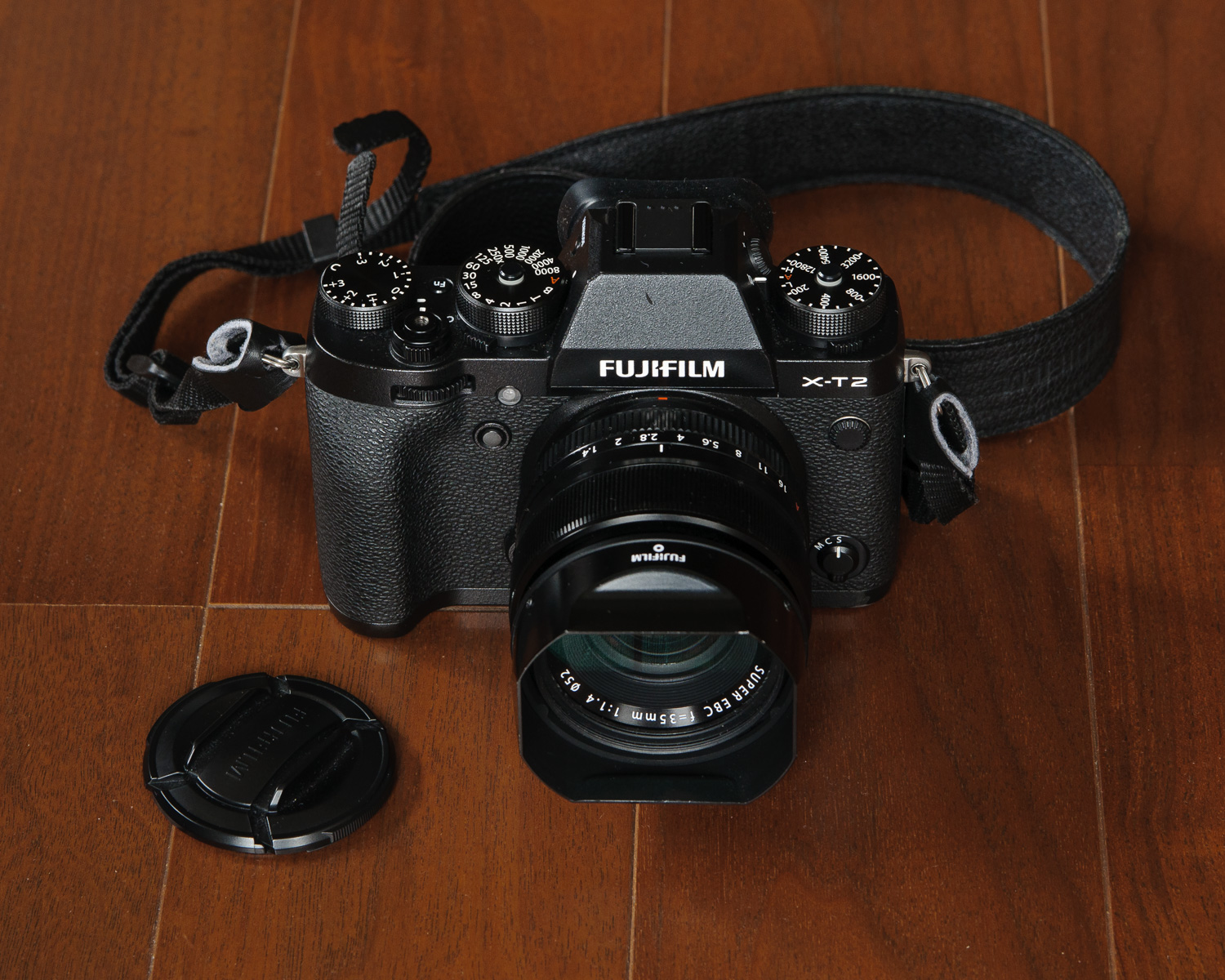 FUJIFILM X−T2 + 35mm f1.4 最終値下げ Fujifilm X-T2 + XF35mm 1.4R - 記憶と記録