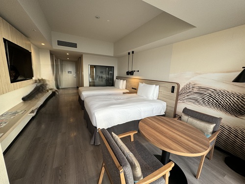 Hilton Room  No-3
