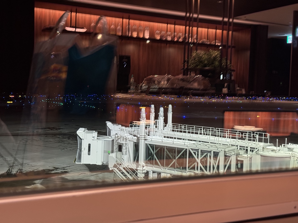 JAL Diamond Premier Lounge  No-2