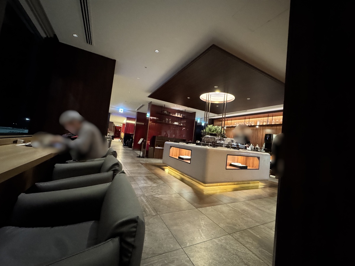 JAL Diamond Premier Lounge  No-3