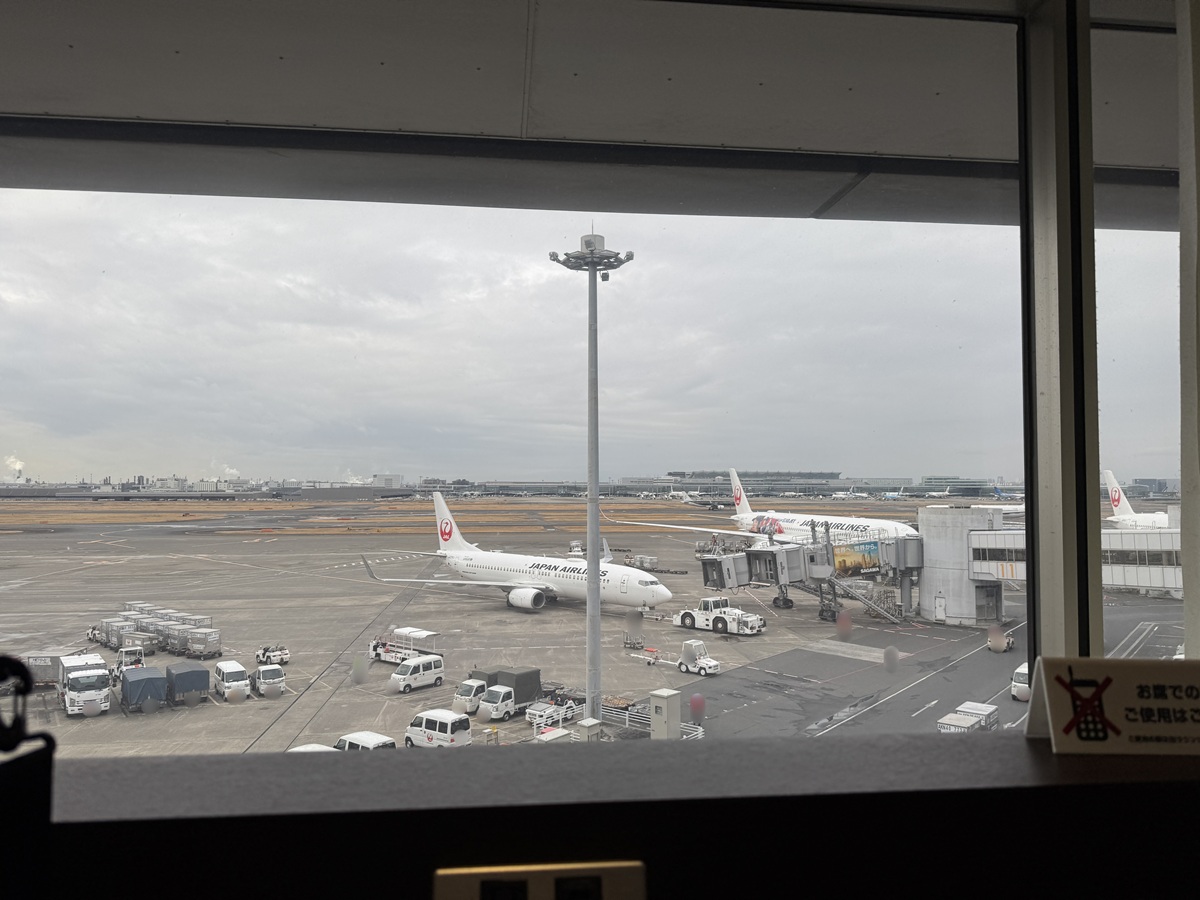 Diamond Premier lounge   No-2
