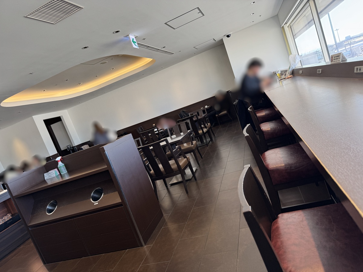 Diamond Premier Lounge   No-2