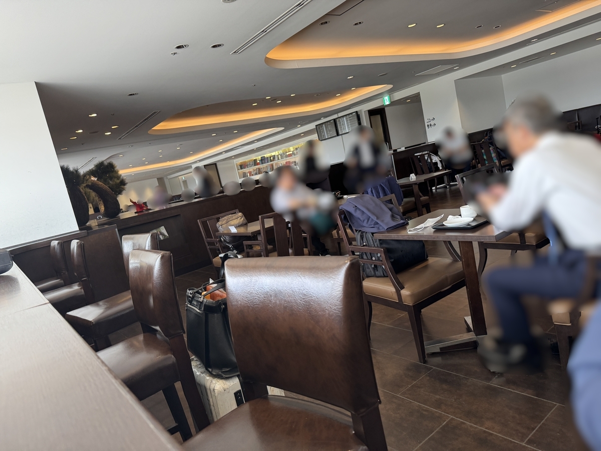 Diamond Premier Lounge   No-3
