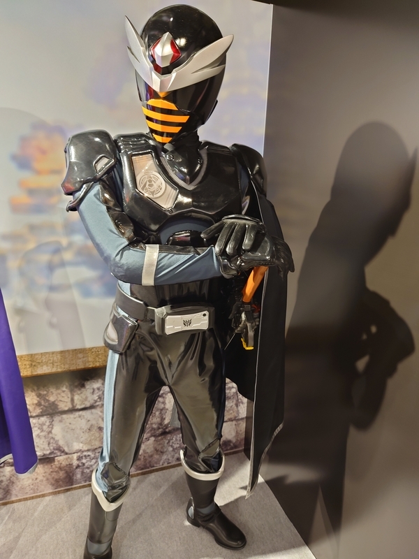 王様戦隊キングオージャー【王の秘宝展】劇中で使用された衣装や小道具