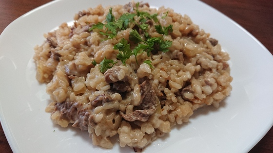 牛肉とポルチーニ茸のリゾット 日日是料理 休日だけね