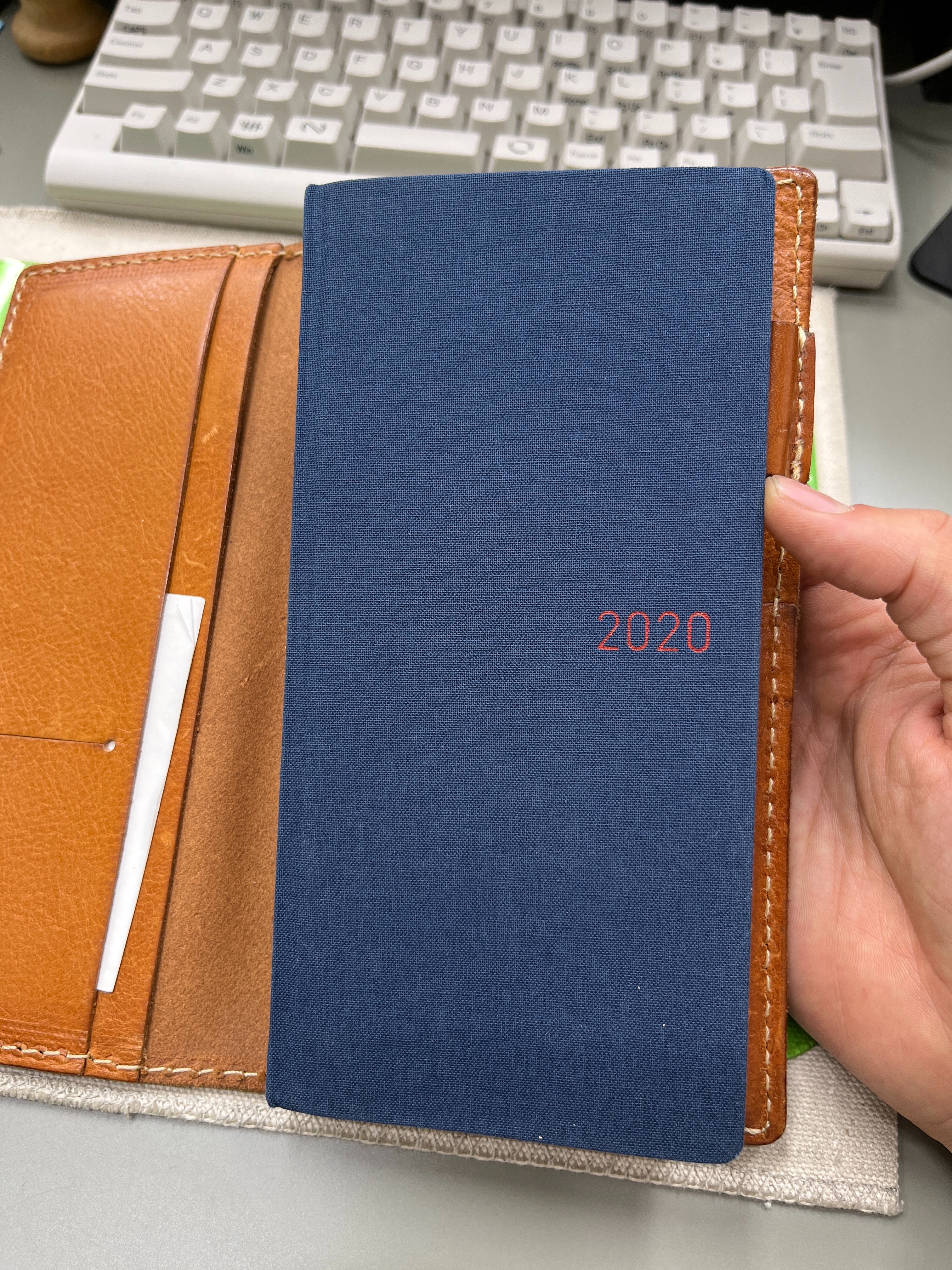 HERZのほぼ日手帳weeksカバーを手に入れた。 - 好きなものを