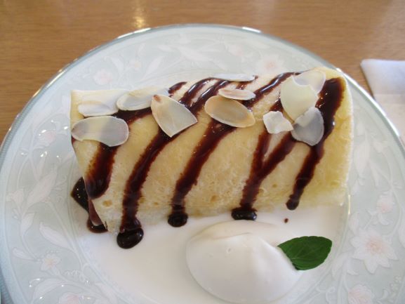チョコバナナクレープ・成田専蔵珈琲店