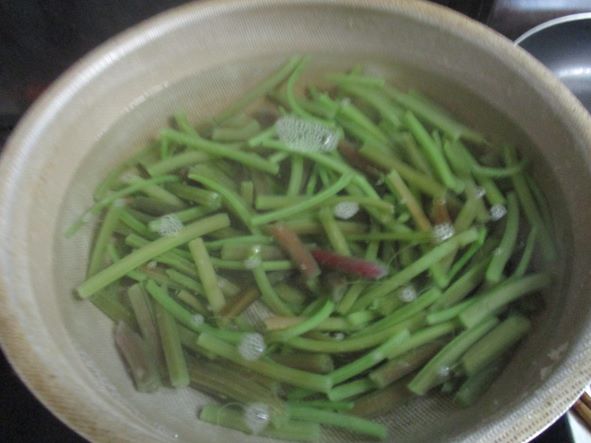 山菜ミズ
