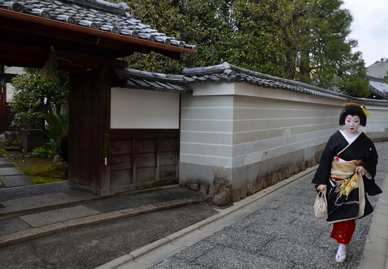 京都新聞写真コンテスト　新春の上七軒