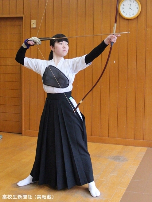 弓道高校女子日本一の内藤碧 進学校の勉強と部活を両立 あらゆる面で 