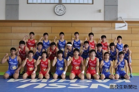 全国制覇、黄金時代へ 日本体育大学柏高校 レスリング部 - 高校生新聞