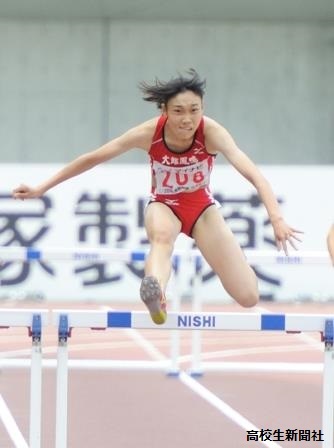 ハードル　陸上　小学生中学男女、高女　400男女 陸上・駅伝 - 山本亜美と瀧野未来が400mHワンツー！主将からルーキーへ