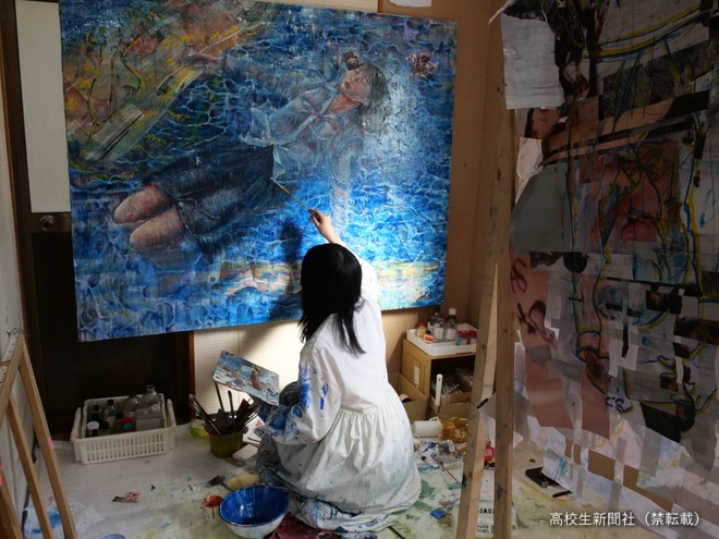 自分が嫌いだから自分を描く」個展を開いた高3がもがき見つけた