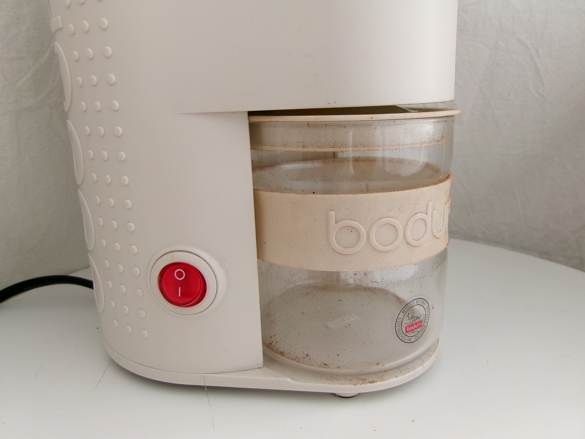 BODUMのコーヒーミル（10903-01JP-3）を1ヶ月使った感想 - 考砂ブログ