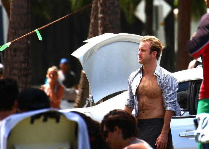 Hawaii Five O ロケ現場を見た Anaとマイルのパパじゃない