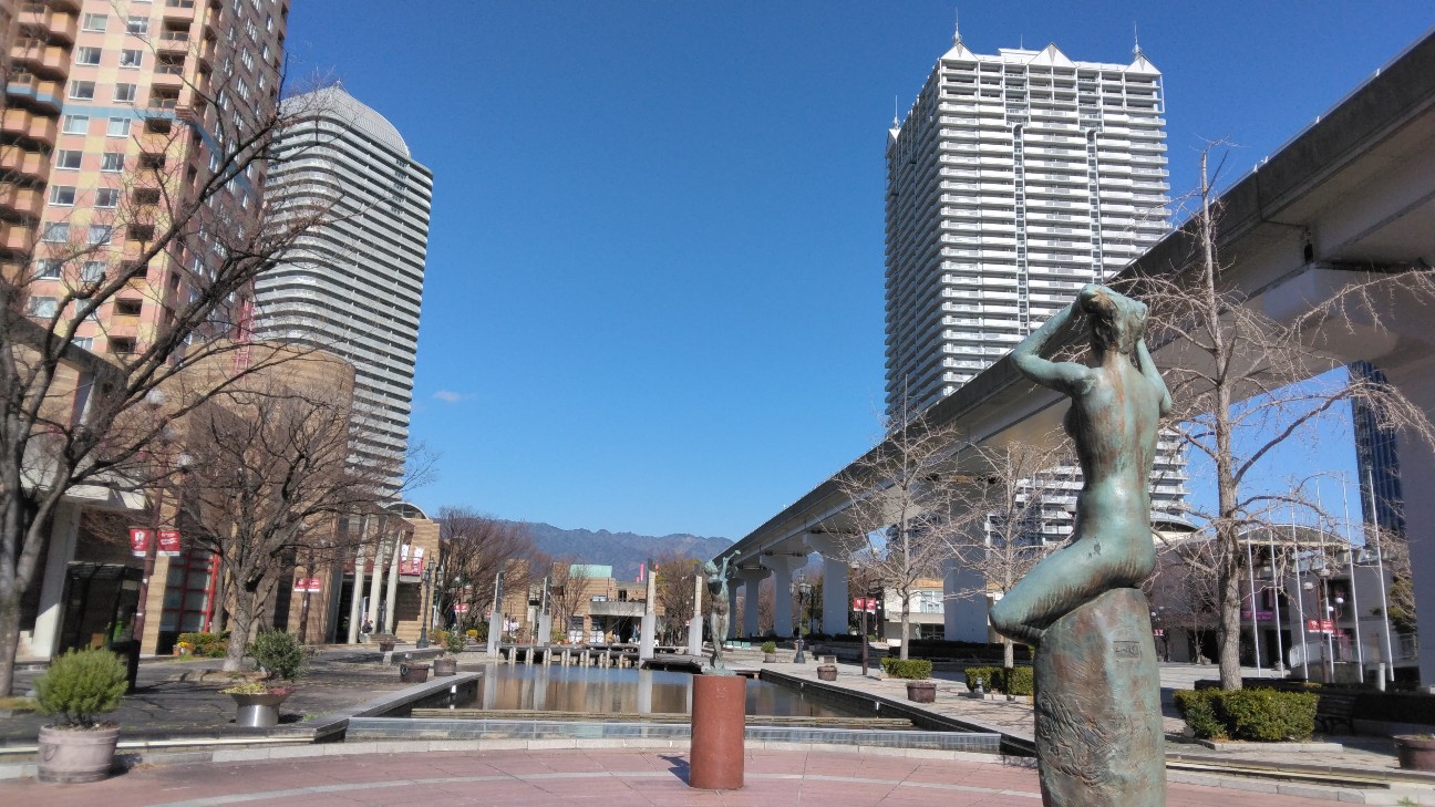 陽射しは暖かい