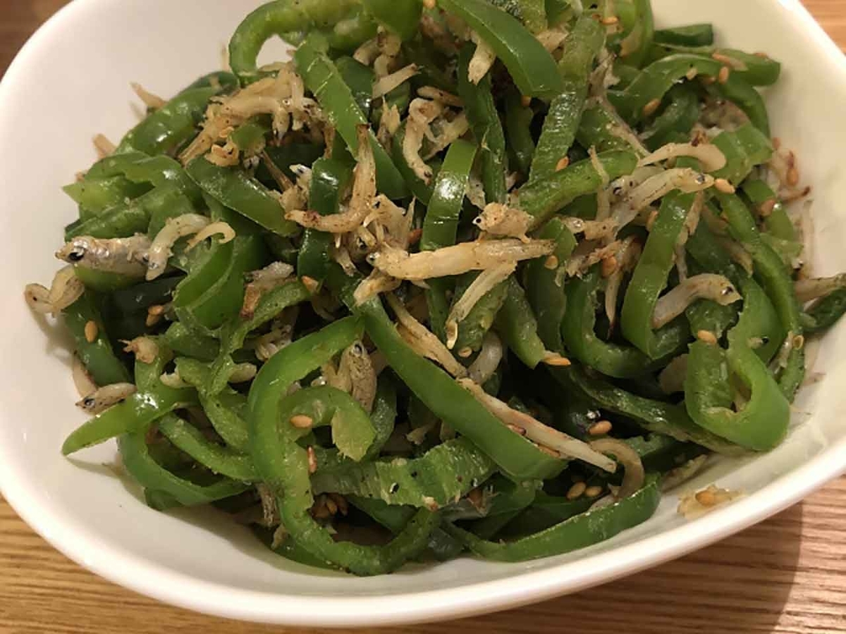 「旬の役菜 5月【ピーマン】」今が旬★　美味しくて＋栄養価が高くて＋安くて＝元気にしてくれる季節の野菜を紹介【適材適食】小園亜由美（管理栄養士・野菜ソムリエ上級プロ）