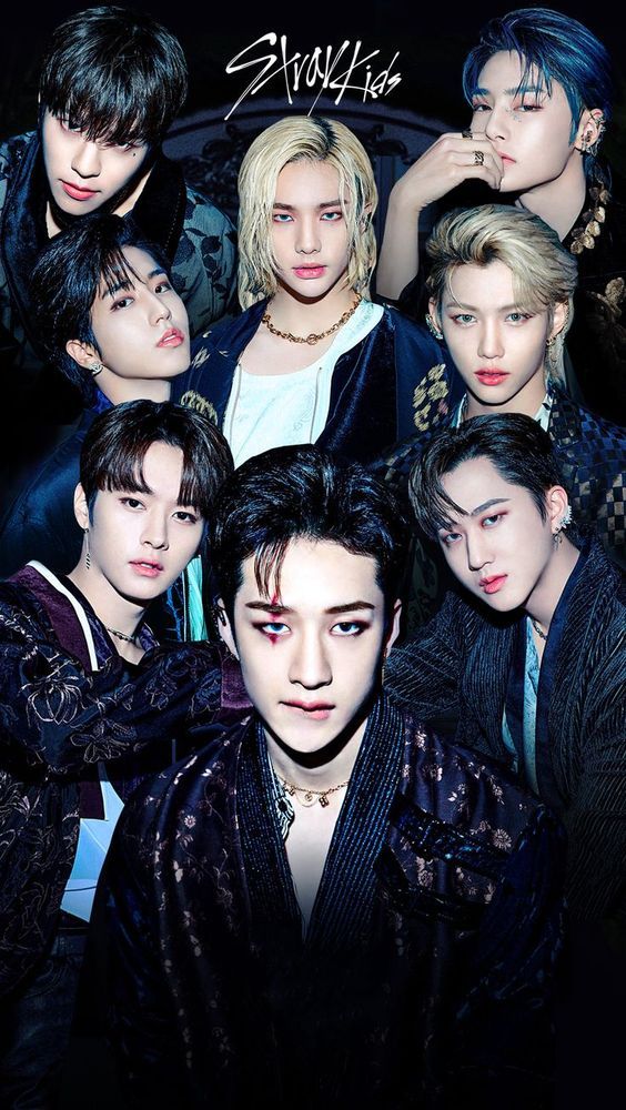 Stray Kids