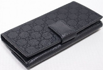 グッチ 長財布のスナップボタンの修理；「グッチ長財布のホックを直し